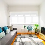 Laz Apartment