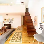 Casa Da Cotovia / Douro River