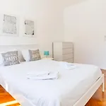 Charming Bessa Apartment By Unique Hosts