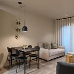 Bonjardim Apartment By Nove
