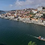 Cosy Apartment In The Heart Of Porto 40 Sqm Modern Amenities