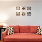 Cozy Eden Apartment By Unique Hosts