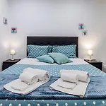Cozy Eden Apartment By Unique Hosts