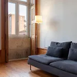 Fontainhas Flat: Balcony & Parking