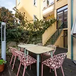 Joivy Fantastic Flat With Patio