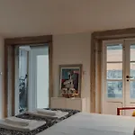Papa Apartment With Terrace
