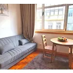 Spacious Flat In The Center
