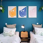 Host Wise - Restful Minimalist Flat - Balcony