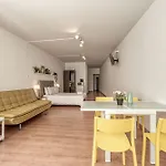 Travel & Live Aliados Apartment