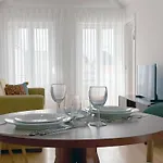 Vibrant Porto Apartments-Bonfim