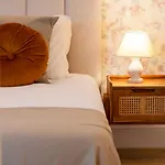 Urban House Marques By Lovelystay