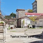Kirashouse