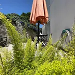 Burgaes II Apartment