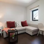 Host Wise - Impressive Restful Houses