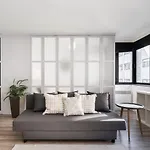 Guestready - Grayscale