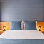 Catarina Serviced Apartments (Adults Only)