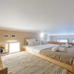 Guestready - Lofted Getaway In Downtown Porto