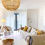 The Wondrous Central Apartment