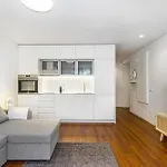 Bombarda Apartments II By Innkeeper