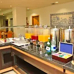 Tryp By Wyndham Porto Centro Hotel