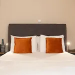 Ribeira Charming Apartments