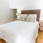 Downtown Porto Bonfim Studio Apt