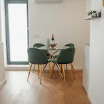 Lapa Stylish Apartments By Vacationy