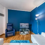 Guestready - Into The Blue