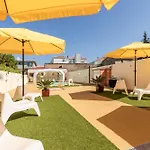 733 Costa Cabral Metro Residence