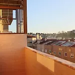 Сomfortable Apartments And Free Garage Parking