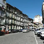 Porto Downtown Taipas