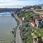 Porto Contemporary Apartment In City Center