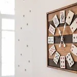 Guestready - Inside The Dots
