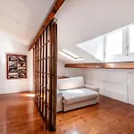 Viva Almada Flats