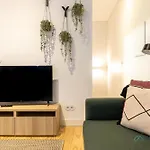 Stylish Triplex Next To Ribeira