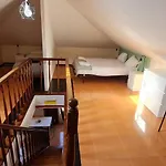 Flores Duplex