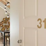 Santa Catarina Apartments