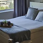 Oporto Trindade Residence