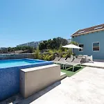 Fred\'S House Asprela