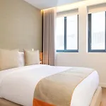 Catarina Serviced Apartments (Adults Only)