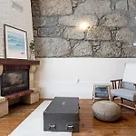 Lovelystay - The Fig Tree House
