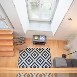 Liiiving In Porto - Garden Light Mezzanine