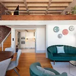 Lovelystay