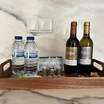 Lit Apartments (2 Bedroom | City Center)