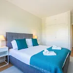 3Br Apartment In Santa Catarina By Lovelystay