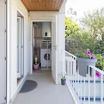 City Center Duplex W Patio By Lovelystay