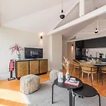 Guestready - Bonjardim Building