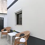 Bessa - Casinha Tipica Do Porto Com Dois Quartos