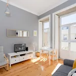 Liiiving In Porto - Silver Light Apartment