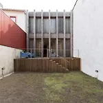 Agapestay Family House